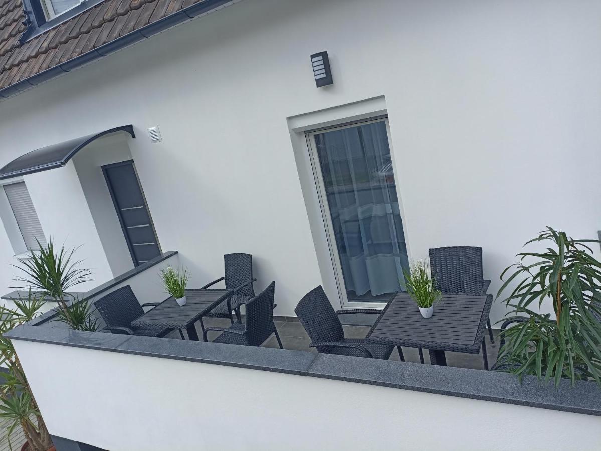 Ebs Paradies Appartement Rheinhausen Buitenkant foto